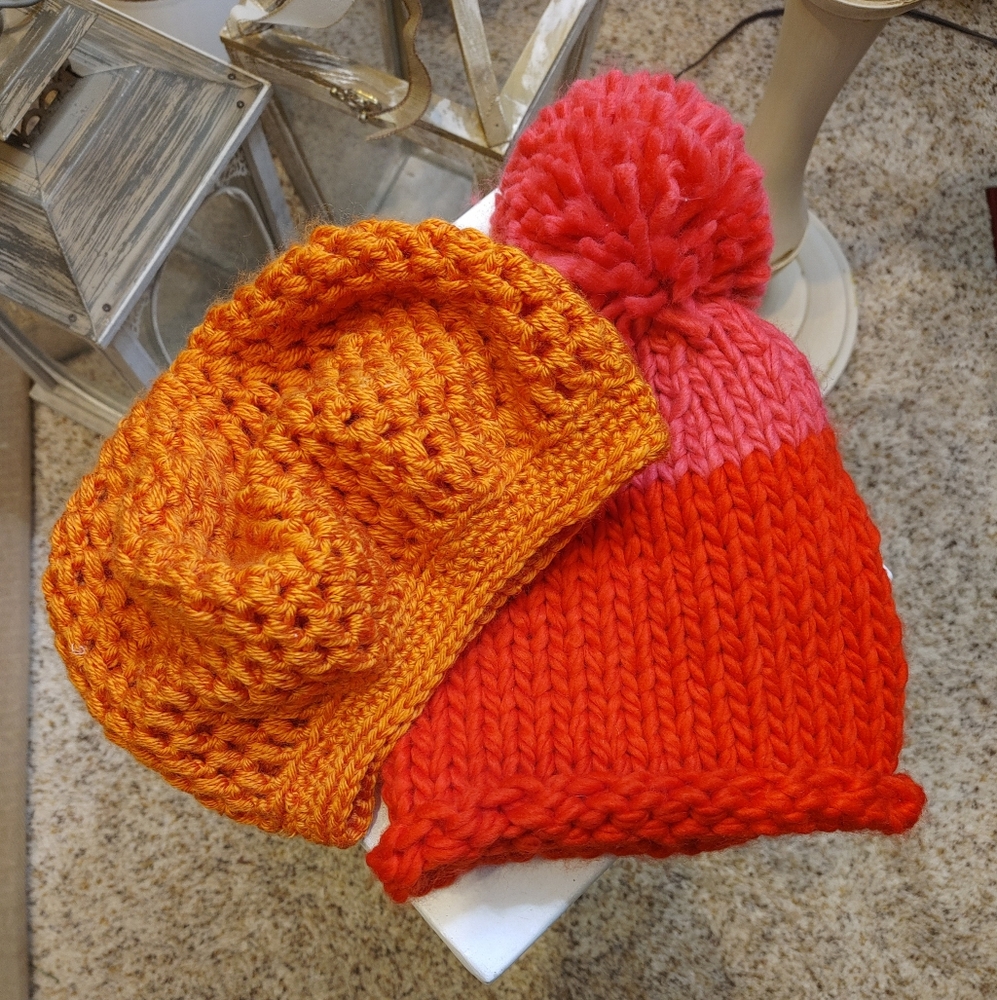 CROWN & IVY TOBOGGAN AND CROCHET BEANIE, RED, PUMPKIN